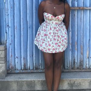 Strapless Floral Short Flare Dress Gray & Pink